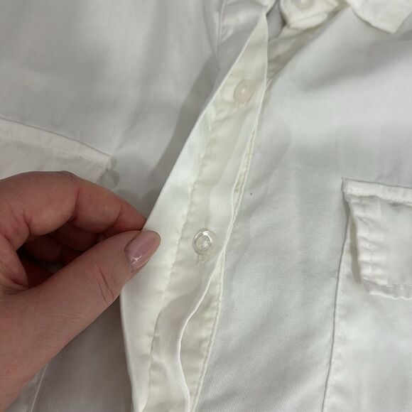 Evereve Sadie Utility Short Sleeve Button Down Shirt In Offwhite Size L - Picture 8 of 10